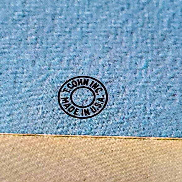 Share Vintage Tin 1950’s Rancher Metal Doll House 4 Rooms Furnished ~ T. Cohn - Picture 11 of 15